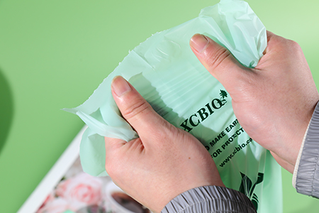 Green compostable trash bags